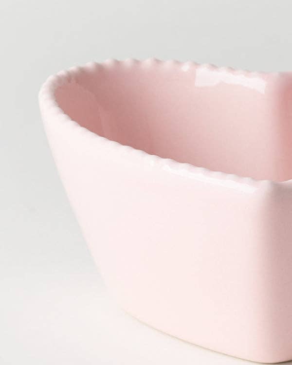 Plat pastel en forme de cœur