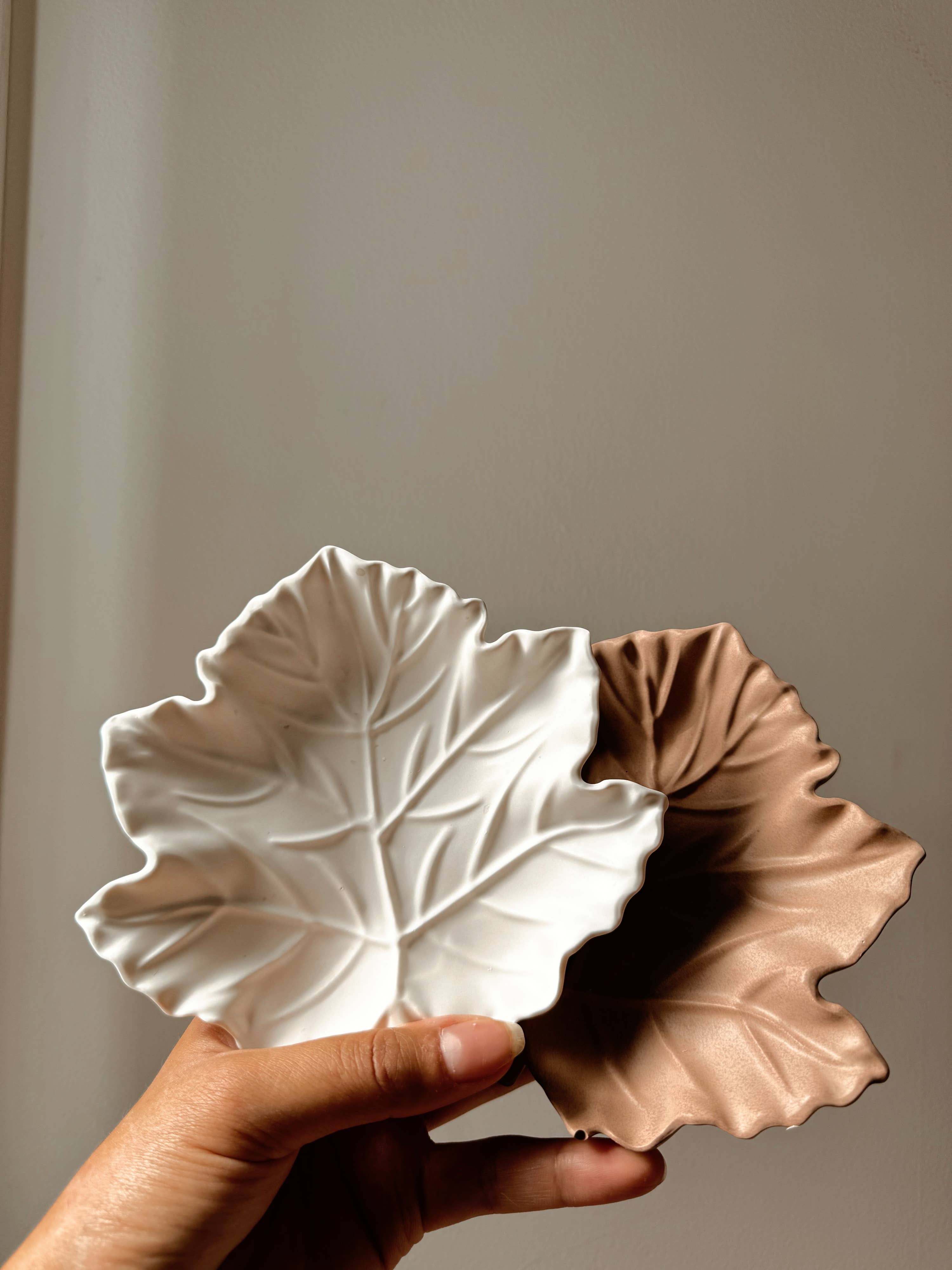 Plateau vide poche feuille d’érable fait main - Crème