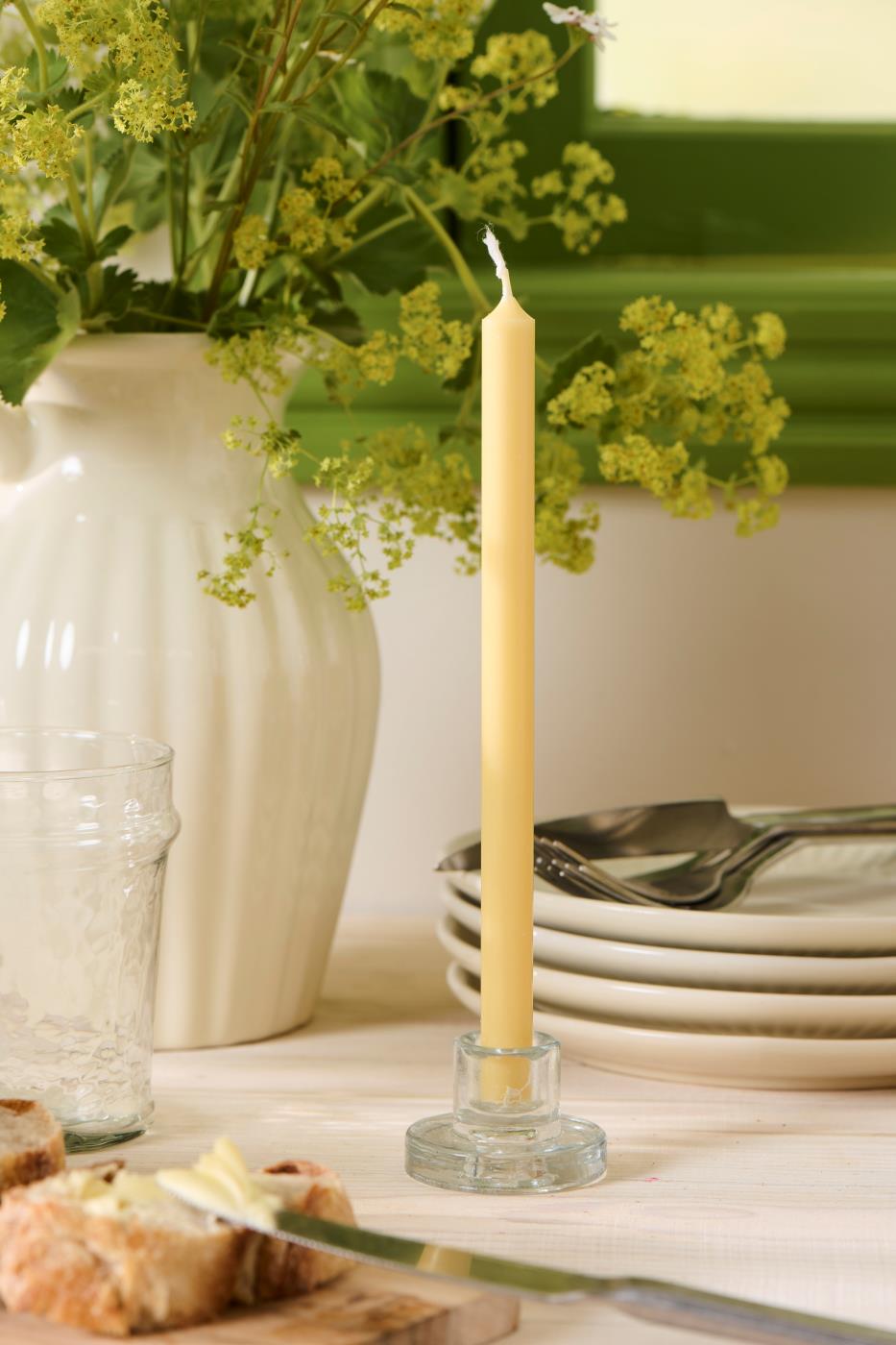Bougie à fleurs jaune