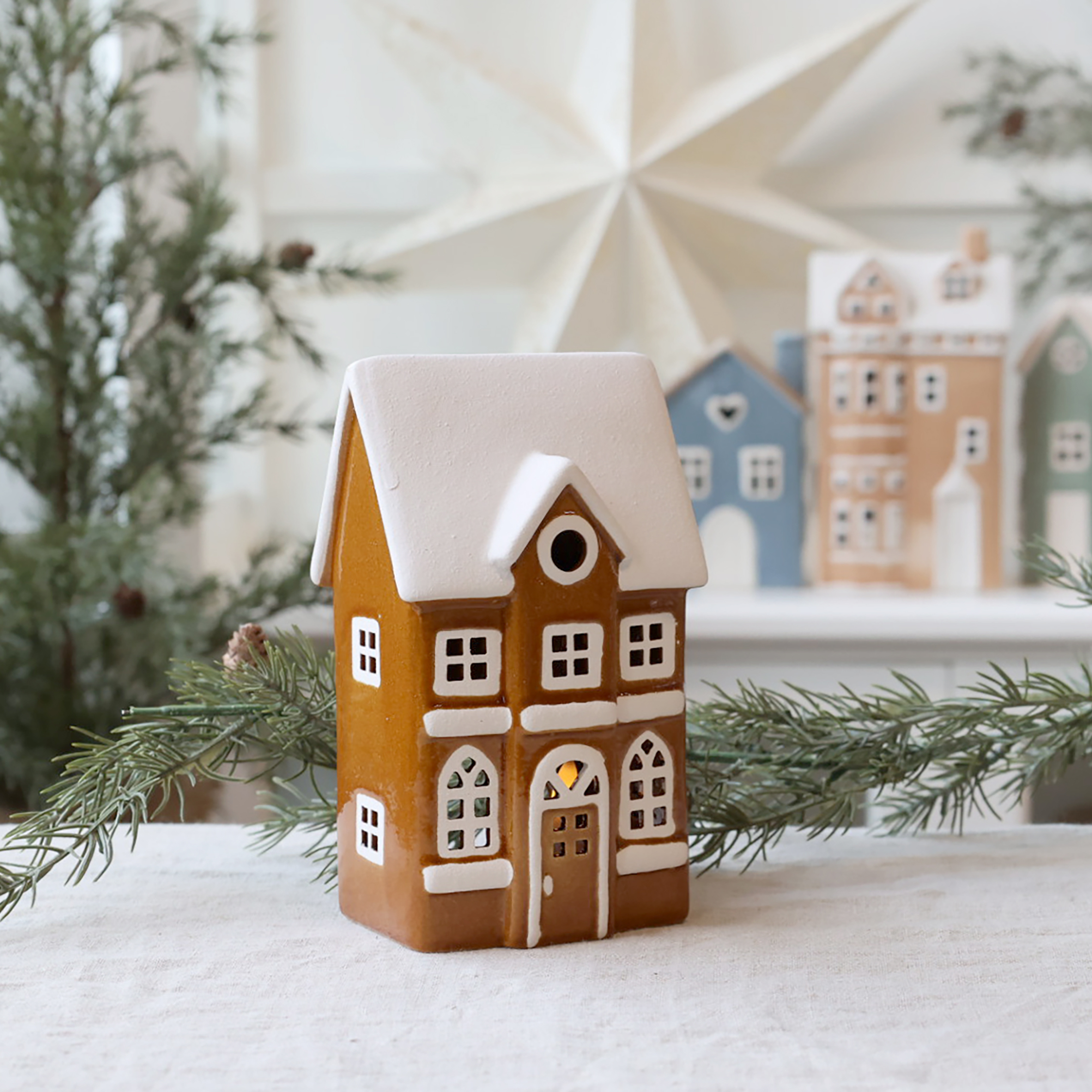 Maison photophores en grès